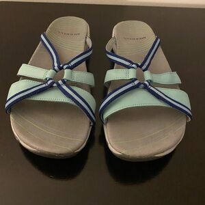Women’s Merrell Sandals